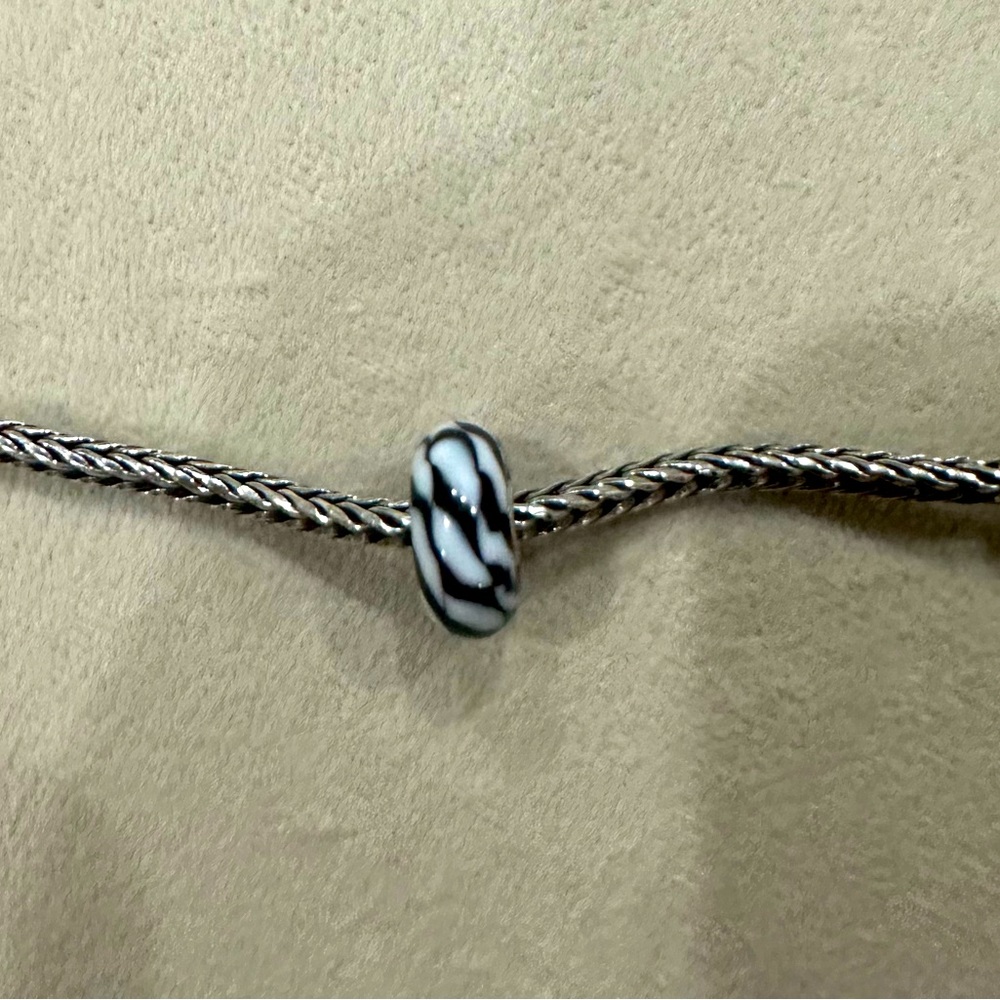 Trollbead charm